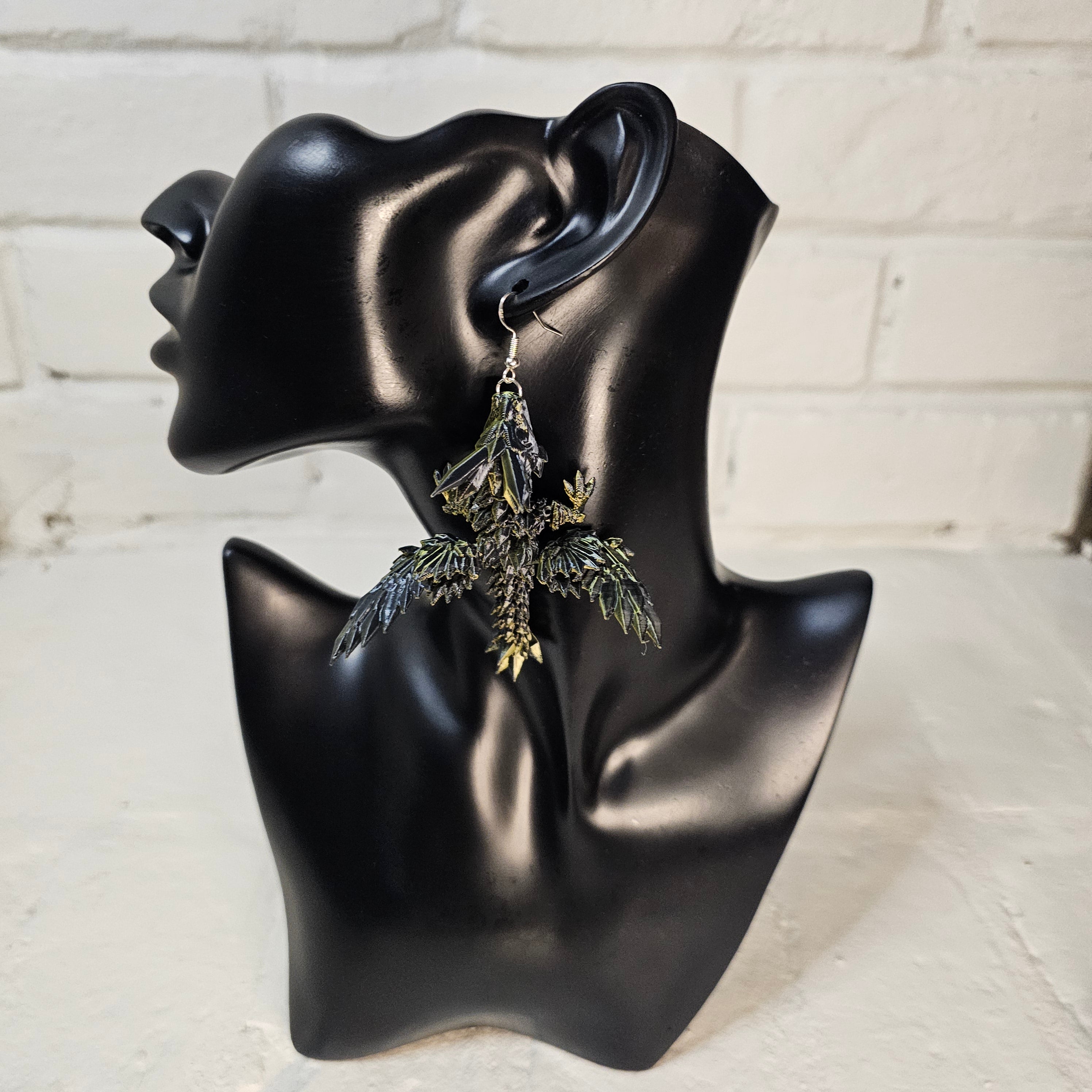 😡 Color Shifting Dragon Earings