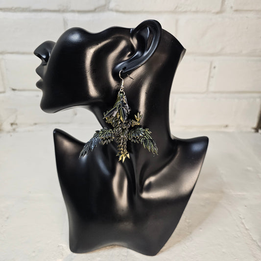 😡 Color Shifting Dragon Earings