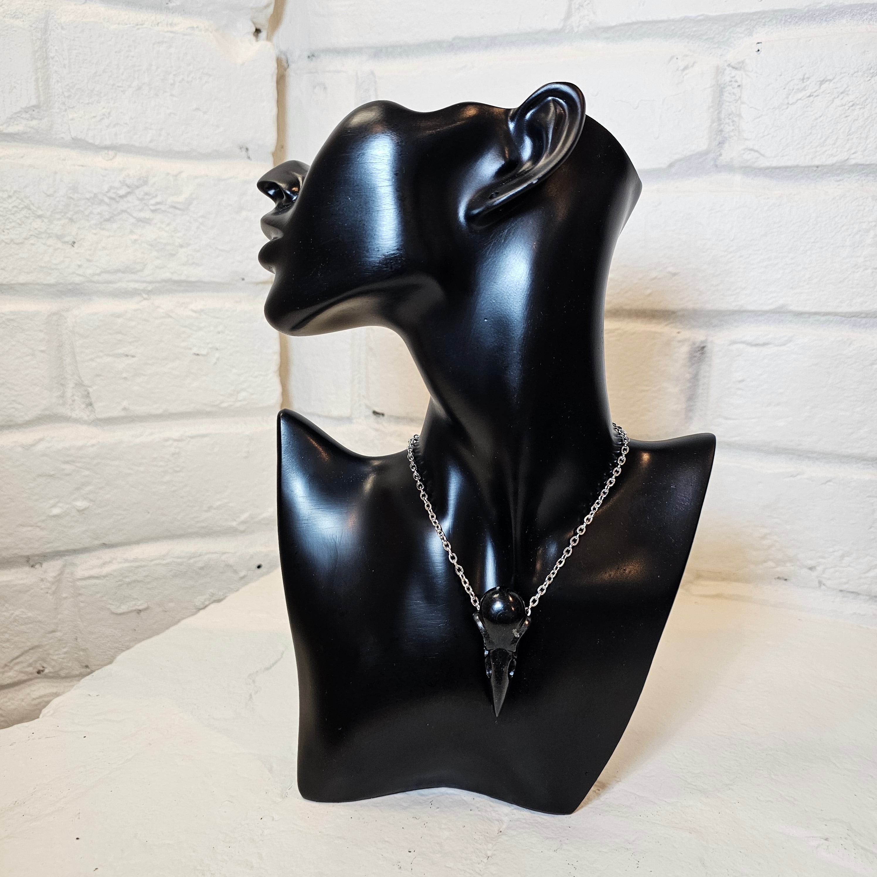 😡 Crow Skull necklace