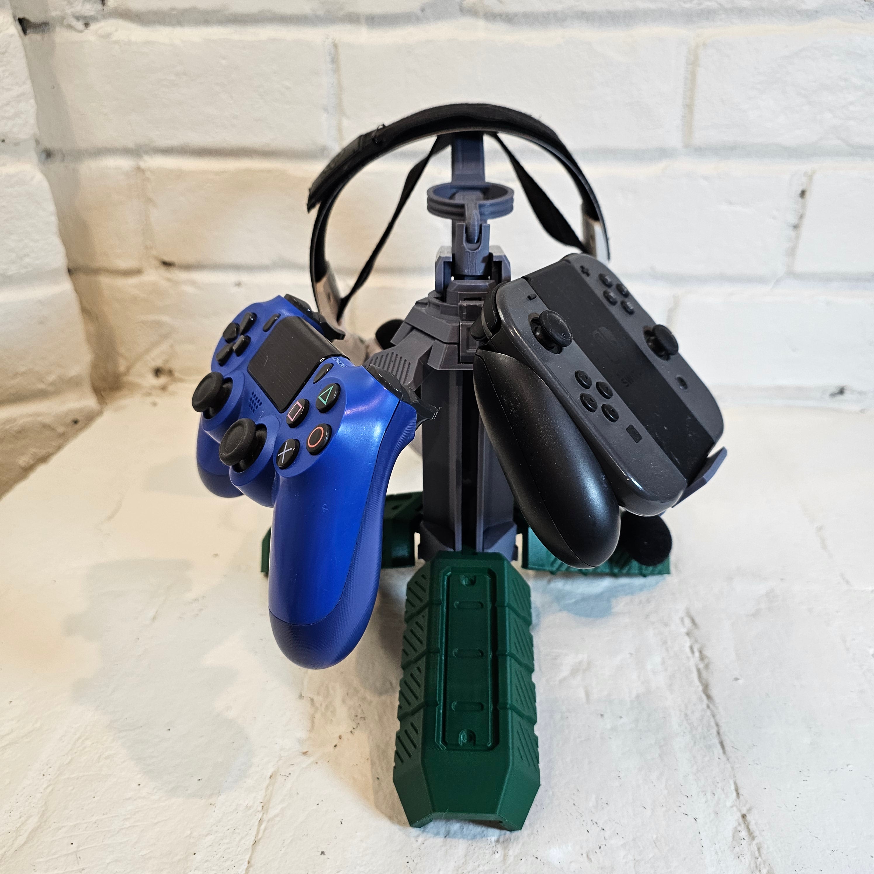 Collapsible Grenade Gamer Stand