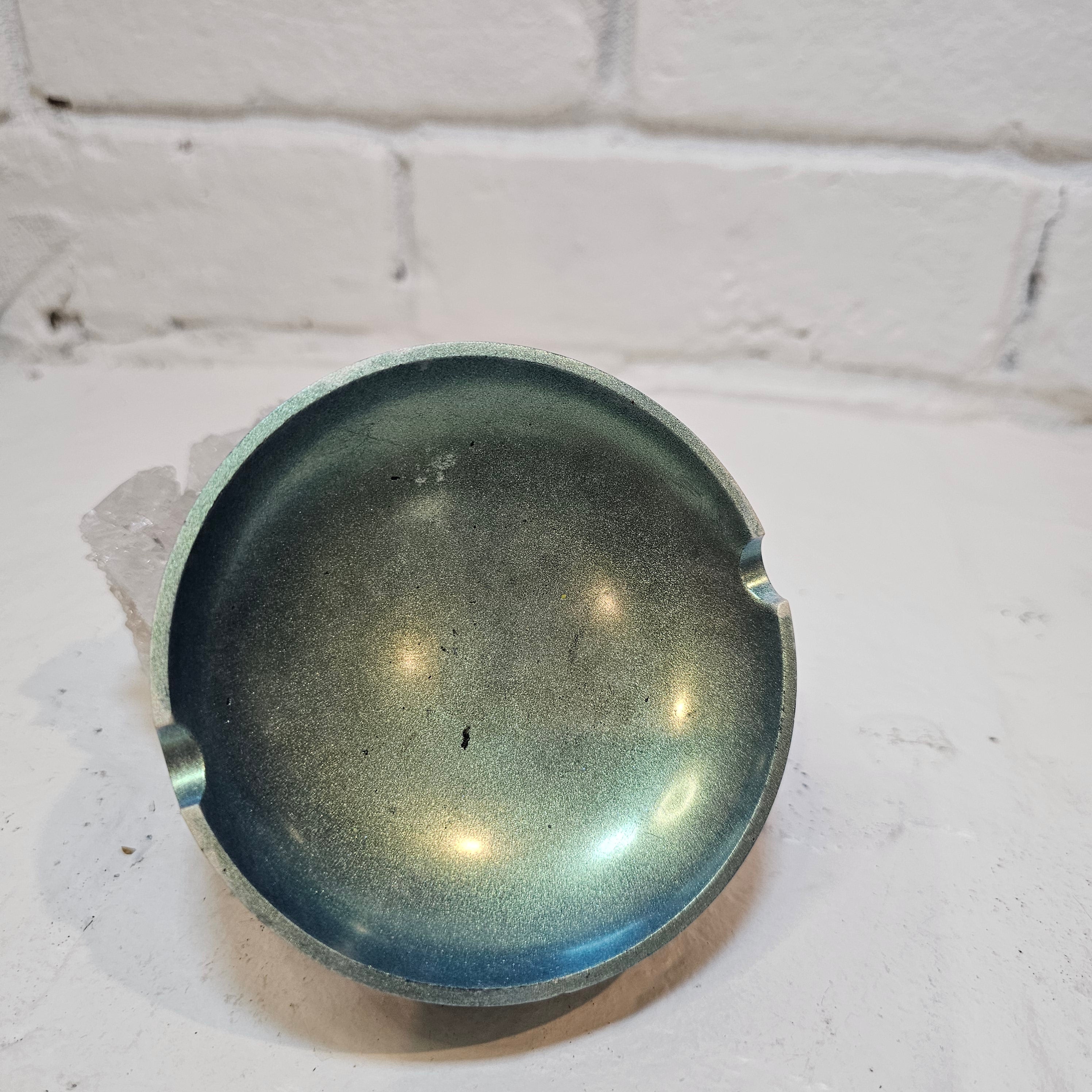 Round Color Shift Ashtrays🧁