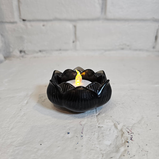 🥵 Black Tea Light Holder